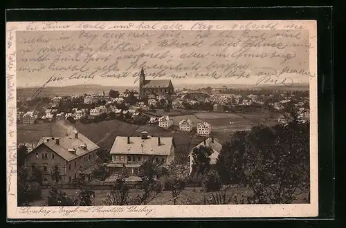 AK Schneeberg i. Erzgeb., Gesamtansicht mit Heimatstätte Gleesberg