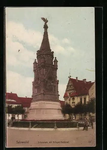 AK Salzwedel, Schulplatz mit Krieger-Denkmal