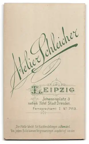 Fotografie E. Schleicher, Leipzig, Johannisplatz 3, Junge Dame mit hochgestecktem Haar