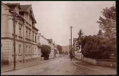 Fotografie Brück & Sohn Meissen, Ansicht Wilthen i. Sa., Partie in der Bahnhofstrasse mit Wohnhäusern