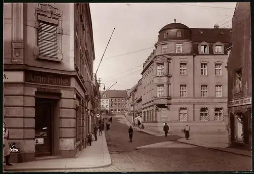 Fotografie Brück & Sohn Meissen, Ansicht Rosswein, Dresdener Strasse, Dresdner Bank & Laden von Arno Funke