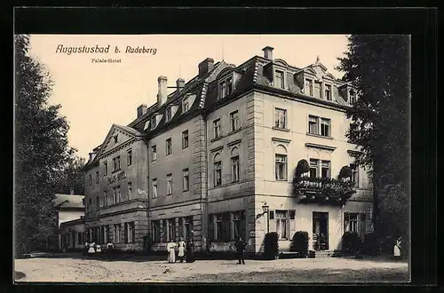 AK Augustusbad b. Radeberg, Blick zum Palais-Hotel
