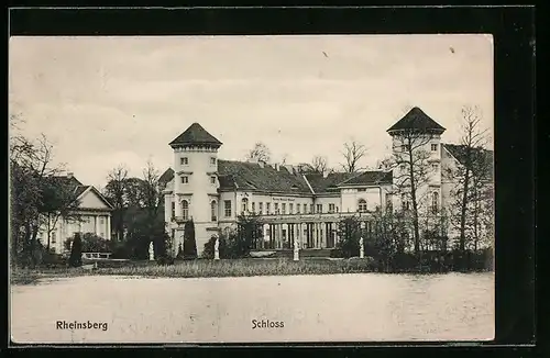 AK Rheinsberg, Blick zum Schloss