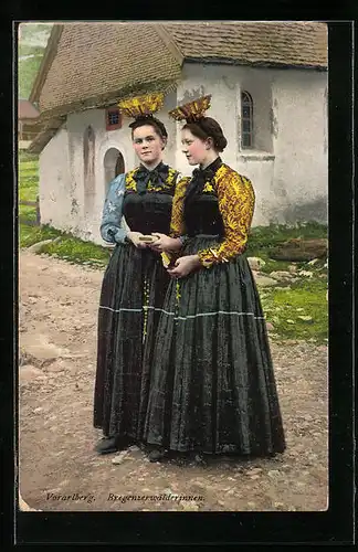 AK Bregenzerwälderinnen in eleganter Tracht