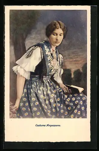 AK Schöne Ampezzanerin im eleganten Trachtenkleid