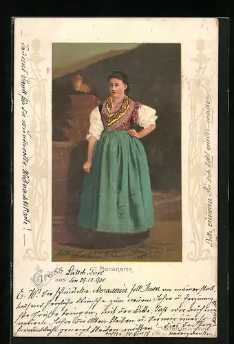 AK Meranerin im Trachtenkleid vor dem Schlosse stehend