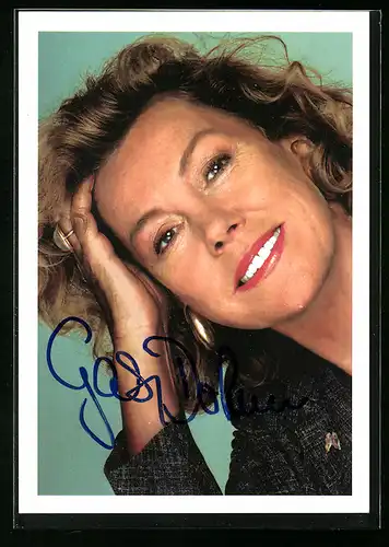 AK Schauspielerin Gaby Dohm mit strahlendem Lächeln, mit original Autograph