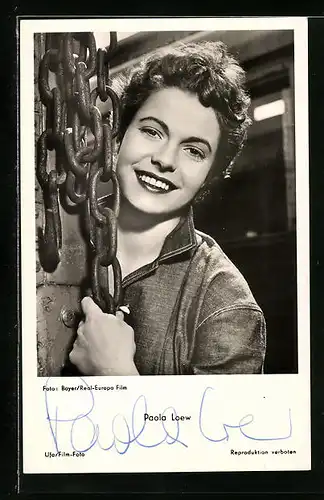 AK Schauspielerin Paola Loew mit lächelndem Gesicht, Autograph