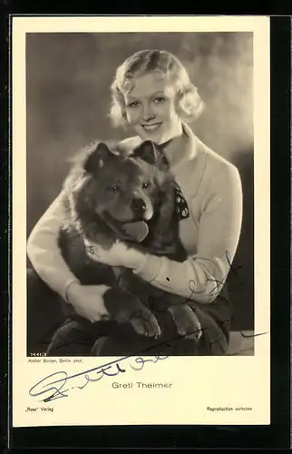 AK Schauspielerin Gretl Theimer mit ihrem Hund, Autograph