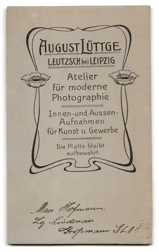 Fotografie August Lüttge, Leutzsch, Herr im Anzug mit Brille und Bart