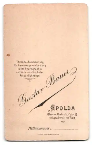 Fotografie Gustav Bauer, Apolda, Obere Bahnhofstr.9, Junge Dame im hochgeschlossenem Kleid