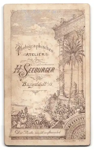 Fotografie H. Seeburger, Burgstädt i. S., Bürgerliche Dame im schwarzen Spitzenkleid