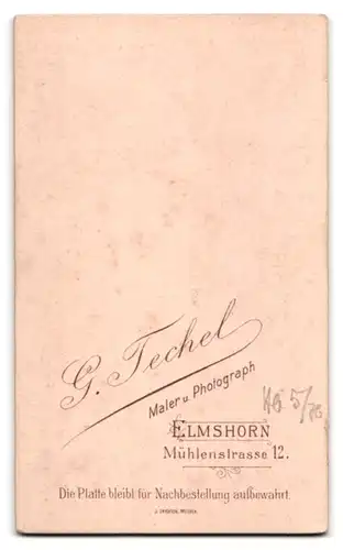 Fotografie G. Techel, Elmshorn, Mühlenstrasse 12, Junge Dame im Kleid mit Kragenbrosche