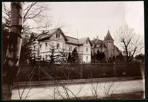 Fotografie Brück & Sohn Meissen, Ansicht Zitzschewig, Strasse am Frauengenesungsheim
