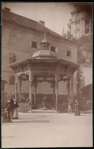 Fotografie Brück & Sohn Meissen, Ansicht Karlsbad, Pavillon Franz-Joseph-Quelle