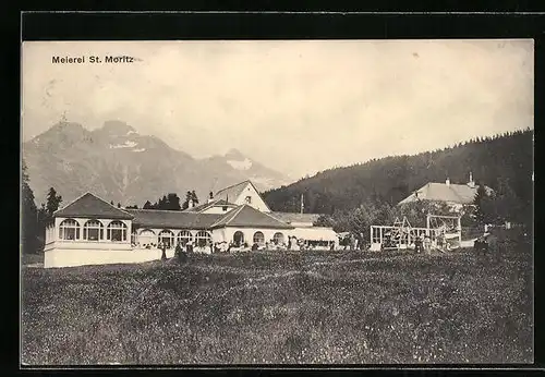 AK St. Moritz, Gebäude der Meierei gegen die Berge