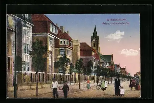 AK Wilhelmshaven, Spaziergänger auf der Prinz Heinrichstrasse