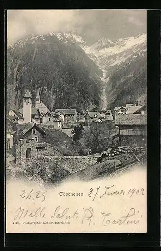 AK Göschenen, Ortsansicht mit Kirchen und Bergkulisse