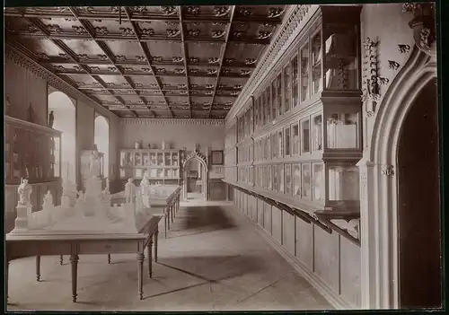 Fotografie Brück & Sohn Meissen, Ansicht Wittenberg, Blick in den Kleinen Hörsaal in der Lutherhalle