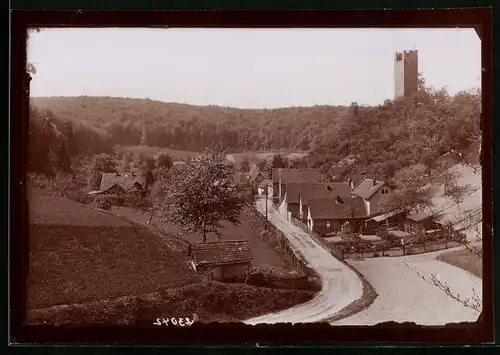 Fotografie Brück & Sohn Meissen, Ansicht Tautenburg, Partie im Ort mit dem Tautenberg