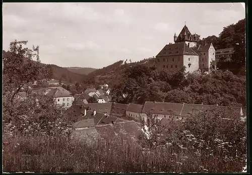 Fotografie Brück & Sohn Meissen, Ansicht Liebstadt i. Sa., Blick über den Ort zum Schloss Kuckuckstein