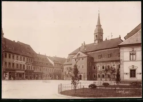 Fotografie Brück & Sohn Meissen, Ansicht Döbeln, Geschäftshaus Singer Nähmaschinen am Markt, Rathaus