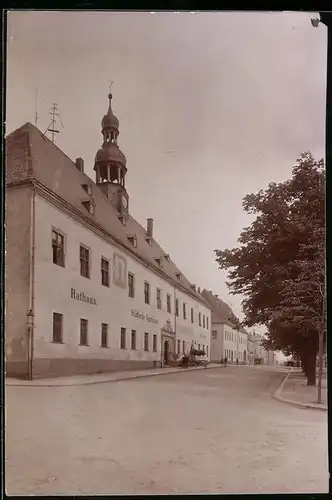 Fotografie Brück & Sohn Meissen, Ansicht Marienberg, Strasse am Rathaus & städtischer Sparkasse