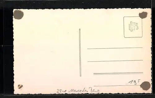 Foto-AK Familie im Auto von Mercesdes Benz