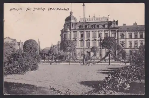 AK Bitterfeld, Am Bahnhof, Hotel Kaiserhof