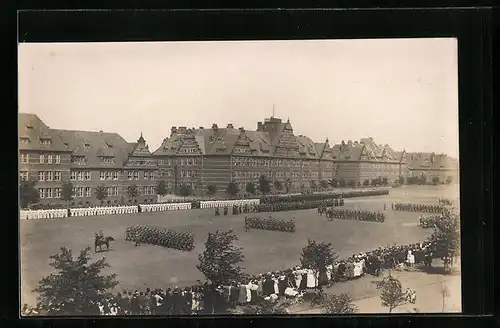 Foto-AK Wilhelmshaven, Skagerrak Gedächtnisfeier 31.5.1922, Soldaten in Uniform