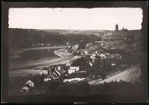 Fotografie Brück & Sohn Meissen, Ansicht Meissen i. Sa., Blick ins Elbtal auf Meissen, von der Bosel aus