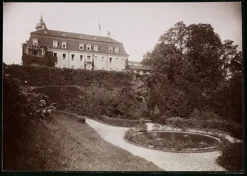 Fotografie Brück & Sohn Meissen, Ansicht Lichtenwalde, Blick vom Park auf das Schloss