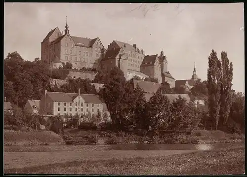 Fotografie Brück & Sohn Meissen, Ansicht Colditz i. Sa., Blick auf den Teil der Stadt unterm Schloss