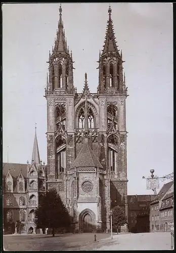 Fotografie Brück & Sohn Meissen, Ansicht Meissen i. Sa., Blick auf den Dom mit Burghof