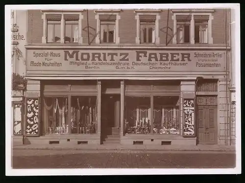 Fotografie Brück & Sohn Meissen, Ansicht Meissen i. Sa., Blick auf das Geschäft Moritz Faber am Kleinmarkt