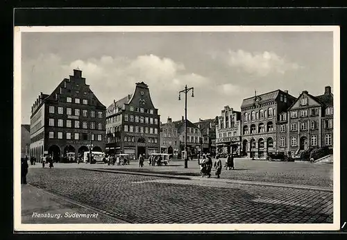 AK Flensburg, Strasse am Südermarkt mit Geschäft von J. C. Heesch