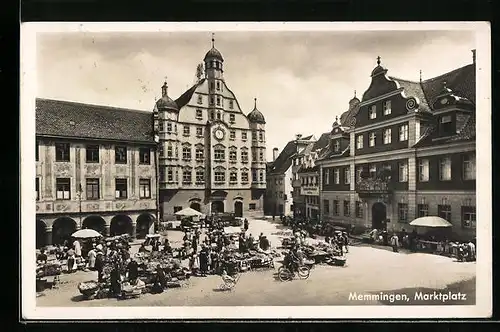 AK Memmingen, Marktplatz mit Rathaus