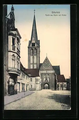AK Bitterfeld, Partie am Markt mit Blick auf Kirche