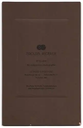 Fotografie Adolph Richter, Leipzig-Lindenau, Merseburger Strasse 61, Gutsmuths-Strasse 17, Eleganter Herr mit Moustache