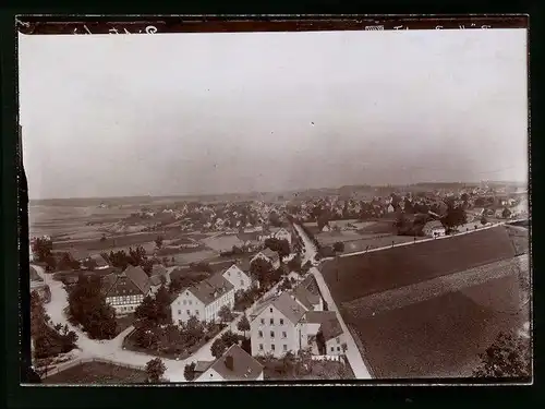 Fotografie Brück & Sohn Meissen, Ansicht Brand i. Sa., Blick auf den Ort mit alten Fachwerkhaus