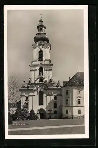 AK Wilhering, Fassade der Stiftskirche