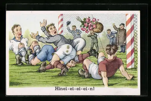 AK Fussballmatch mit Rosenstrauss und Ball im Tor