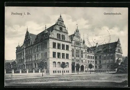 AK Freiburg i. Br. Vorderansicht der Gewerbeschule