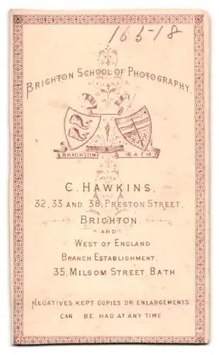 Fotografie C. Hawkins, Brighton, 32, 33 & 38, Preston Street, Kinderpaar in modischer Kleidung