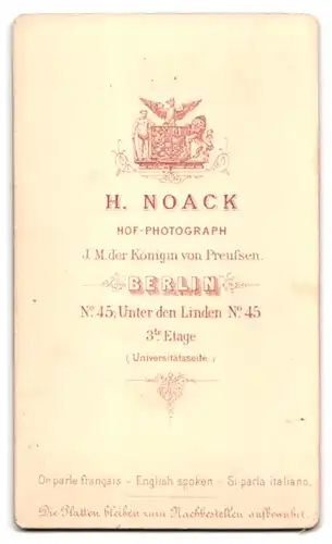 Fotografie H. Noack, Berlin, Unter den Linden 45, Junger Herr im Anzug mit Krawatte