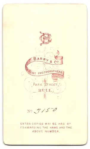 Fotografie Barry & Co., Hull, Park Street, Elegant gekleideter Herr mit Vollbart