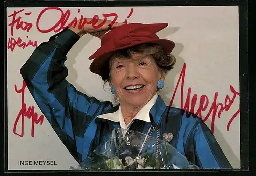 AK Schauspielerin Inge Meysel mit Hut, mit original Autograph