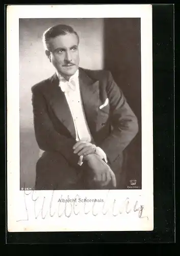 AK Schauspieler Albrecht Schoenhals im Frack, original Autograph