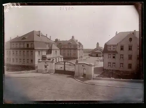 Fotografie Brück & Sohn Meissen, Ansicht Bautzen, Kaserne des 2. Königlich Sächsischen Feld-Artillerie-Regiment Nr. 28