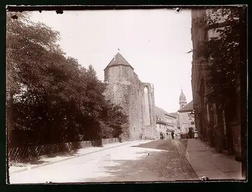 Fotografie Brück & Sohn Meissen, Ansicht Grossenhain i. Sa., Partie in der Poststrasse an der Klosterruine